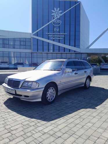 Mercedes C 200 2000, 303,620 km - 2.0 l - Xaçmaz