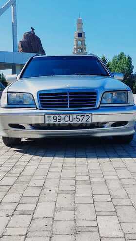 Mercedes C 200 2000, 303,620 km - 2.0 l - Xaçmaz