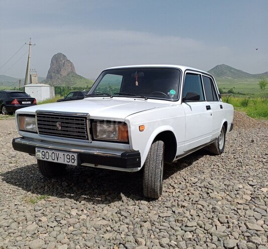 LADA (VAZ) 2107 2000, 83,000 km - 1.6 l - Qazax
