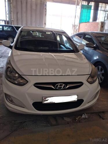 Hyundai Accent 2013, 415,000 km - 1.6 l - Bakı