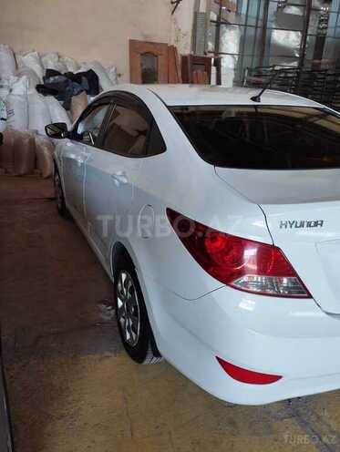 Hyundai Accent 2013, 415,000 km - 1.6 l - Bakı