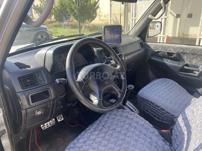 Mitsubishi Pajero io 2000, 230,000 km - 1.8 l - Bakı