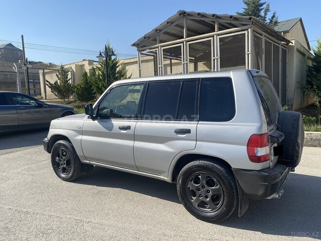 Mitsubishi Pajero io 2000, 230,000 km - 1.8 l - Bakı