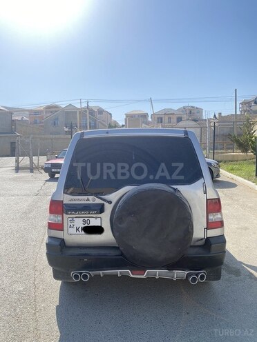 Mitsubishi Pajero io 2000, 230,000 km - 1.8 l - Bakı
