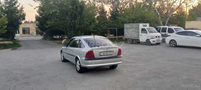 Opel Vectra 1996, 225,000 km - 1.8 l - Şirvan