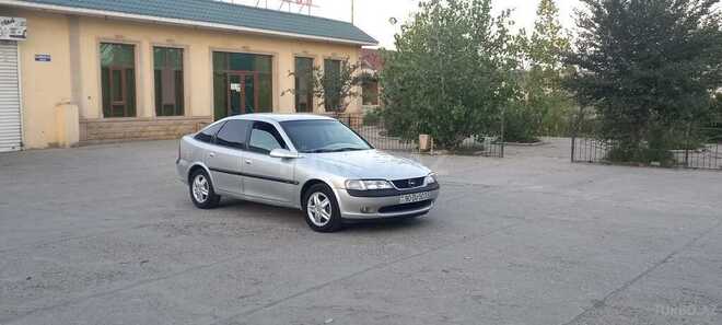 Opel Vectra 1996, 225,000 km - 1.8 l - Şirvan