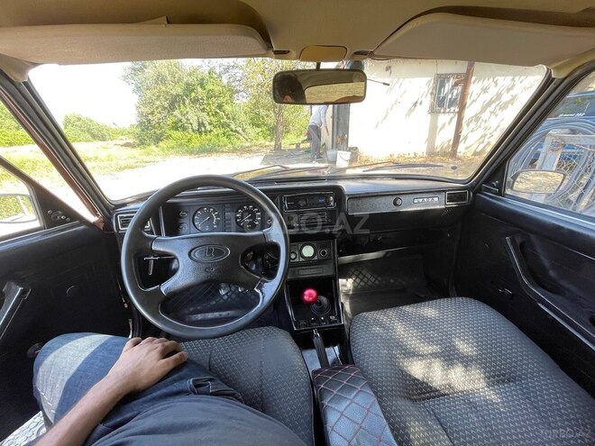LADA (VAZ) 2107 2011, 53,000 km - 1.6 l - Salyan
