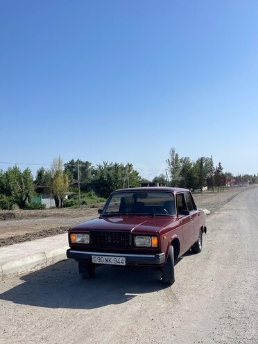 LADA (VAZ) 2107 2011, 53,000 km - 1.6 l - Salyan