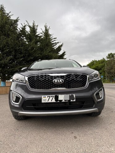 Kia Sorento 2015, 185,000 km - 2.0 l - Qusar
