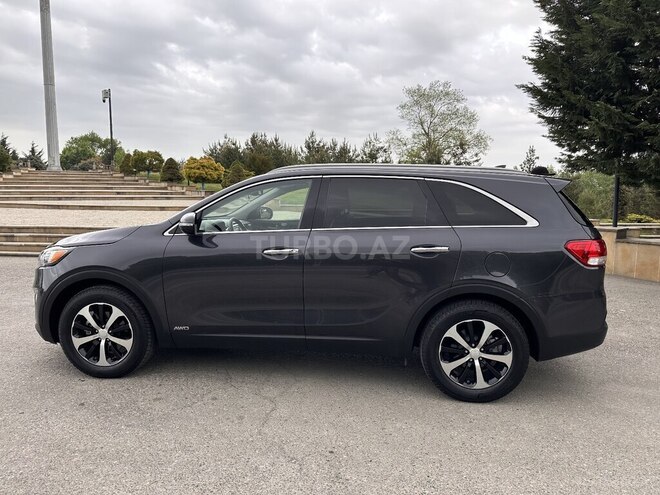 Kia Sorento 2015, 185,000 km - 2.0 l - Qusar