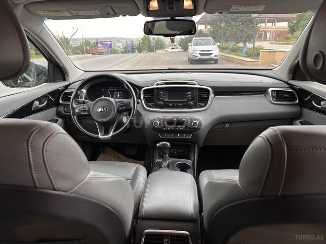 Kia Sorento 2015, 185,000 km - 2.0 l - Qusar