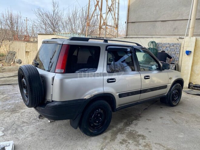 Honda CR-V 1996, 250,000 km - 2.0 л - Bakı