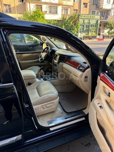 Lexus LX 570 2009, 276,000 km - 5.7 l - Bakı