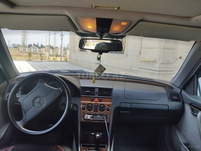 Mercedes C 180 1995, 400,000 km - 1.8 l - Saatlı