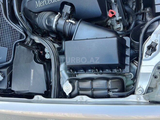 Mercedes E 240 2001, 245,000 km - 2.6 l - Salyan