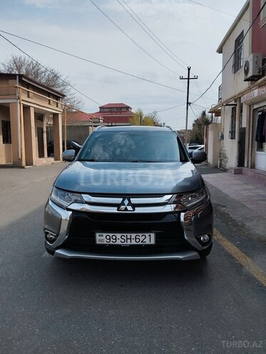 Mitsubishi Outlander 2016, 202,000 km - 2.4 l - Bakı