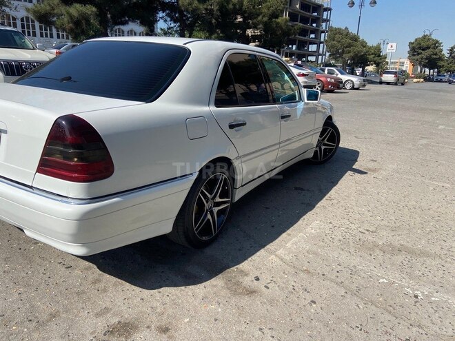 Mercedes C 230 1997, 231,401 km - 2.3 l - Bakı