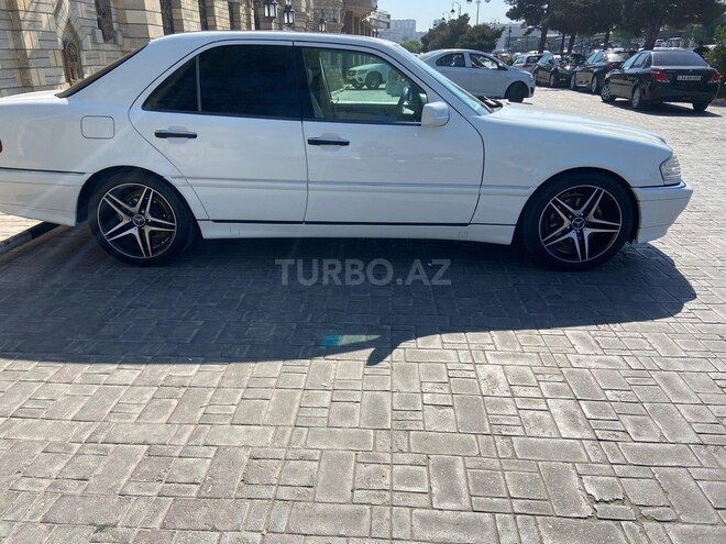 Mercedes C 230 1997, 231,401 km - 2.3 l - Bakı