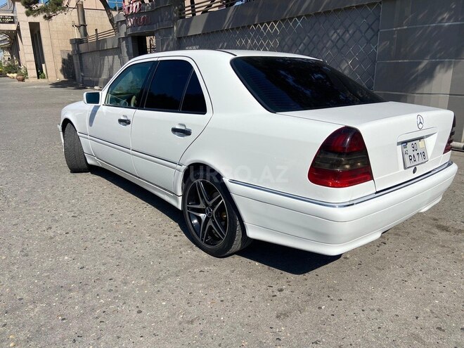 Mercedes C 230 1997, 231,401 km - 2.3 l - Bakı