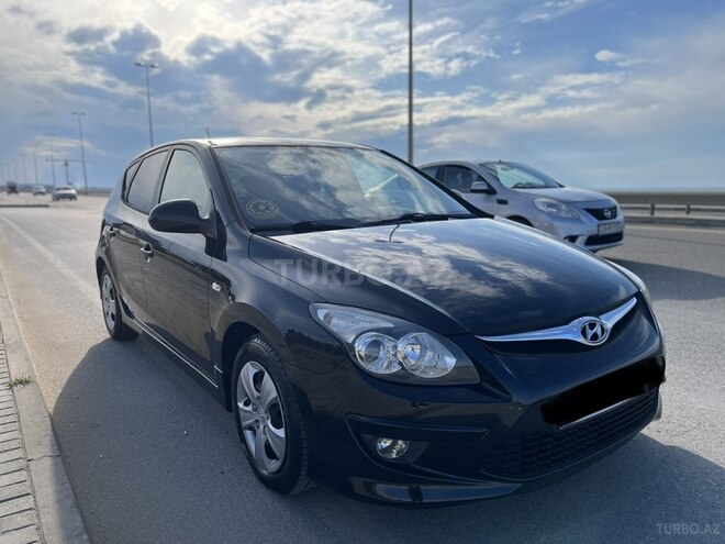 Hyundai i30 2010, 180,000 km - 1.4 л - Bakı