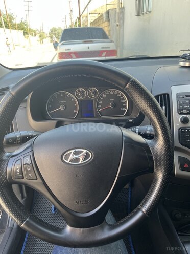 Hyundai i30 2010, 180,000 km - 1.4 л - Bakı
