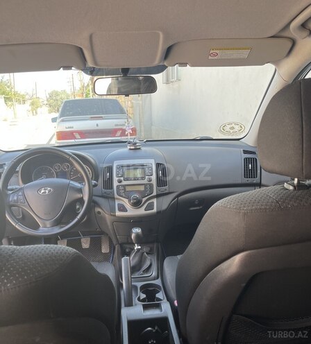 Hyundai i30 2010, 180,000 km - 1.4 л - Bakı