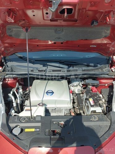 Nissan Leaf 2014, 135,000 km - 1.5 l - Bakı