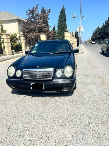 Mercedes E 230 1996, 390,000 km - 2.3 l - Bakı
