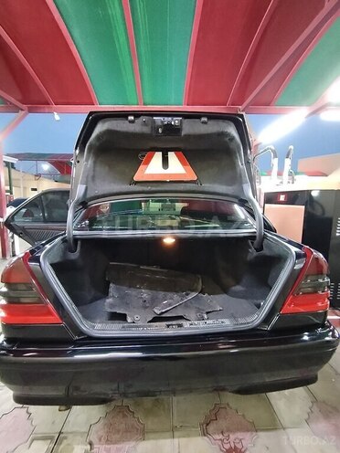 Mercedes C 180 1998, 447,000 km - 1.8 л - Gəncə