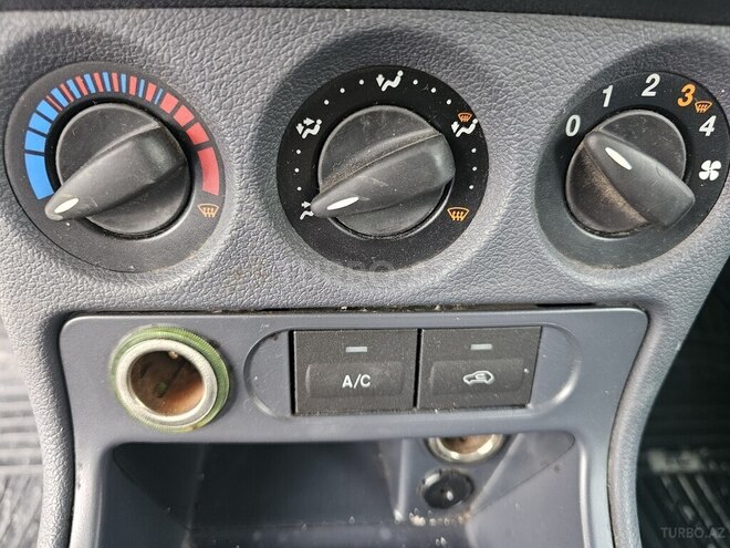 Ford Tourneo Connect 2009, 181,000 km - 1.8 l - Bakı