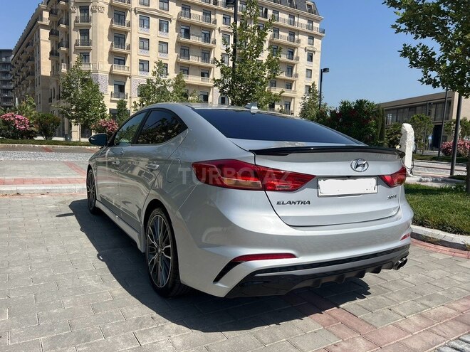 Hyundai Elantra 2016, 99,533 km - 1.6 l - Bakı