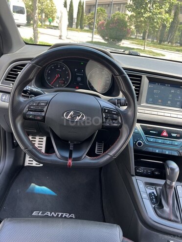 Hyundai Elantra 2016, 99,533 km - 1.6 l - Bakı