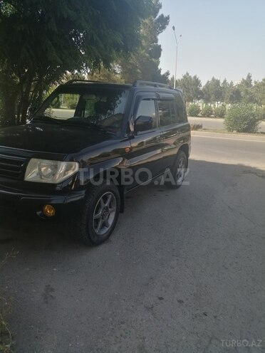 Mitsubishi Pajero io 2000, 400,000 km - 1.8 л - Sumqayıt