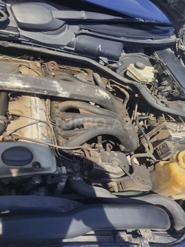 Mercedes E 250 1997, 471,500 km - 2.5 l - Tovuz
