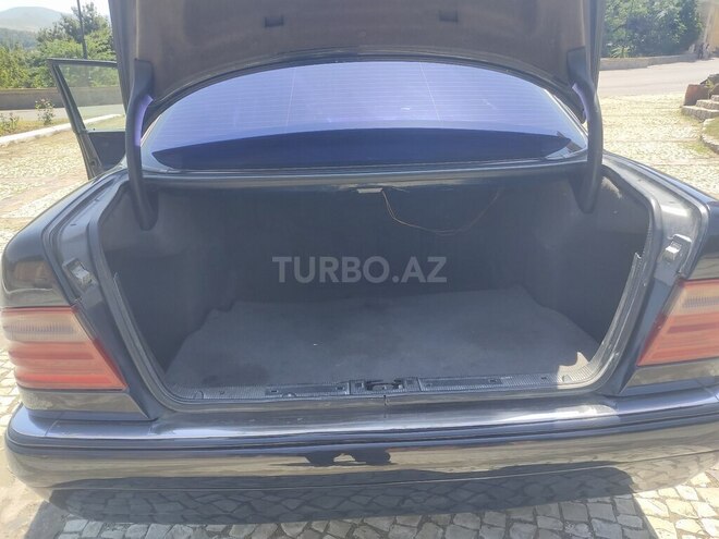 Mercedes E 250 1997, 471,500 km - 2.5 l - Tovuz