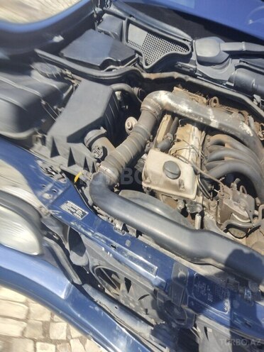 Mercedes E 250 1997, 471,500 km - 2.5 l - Tovuz