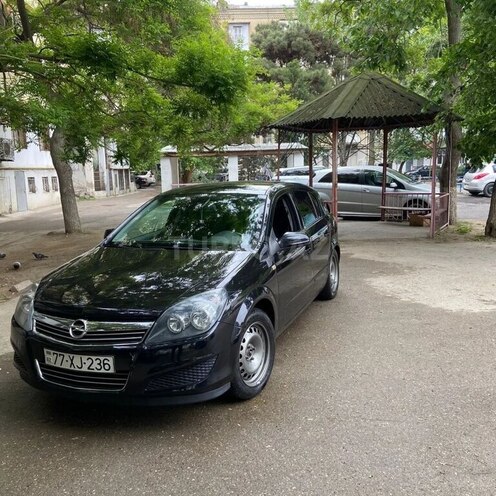 Opel Astra 2009, 184,258 km - 1.4 l - Ucar