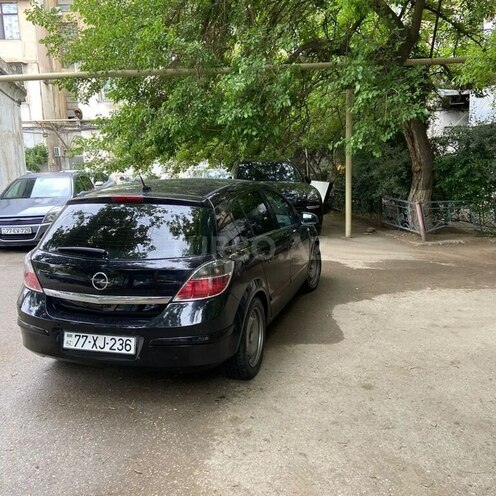 Opel Astra 2009, 184,258 km - 1.4 l - Ucar