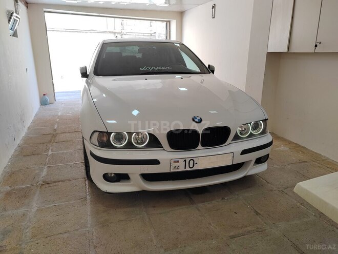 BMW 525 2001, 290,000 km - 2.5 l - Bakı
