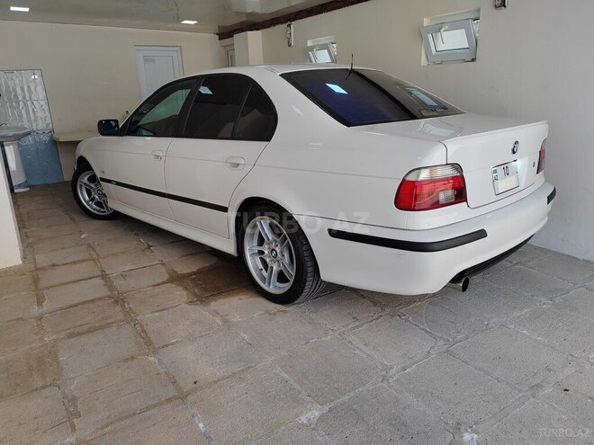 BMW 525 2001, 290,000 km - 2.5 l - Bakı