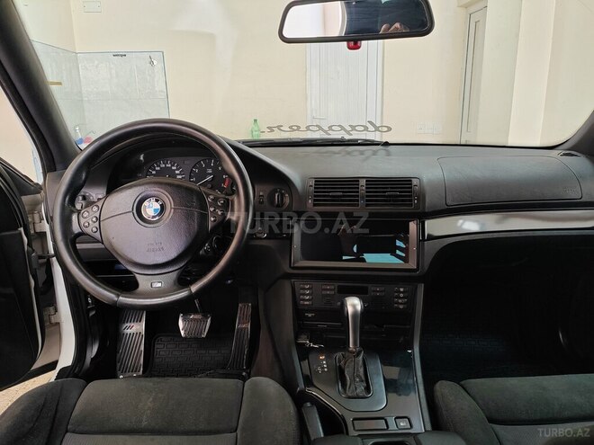 BMW 525 2001, 290,000 km - 2.5 l - Bakı