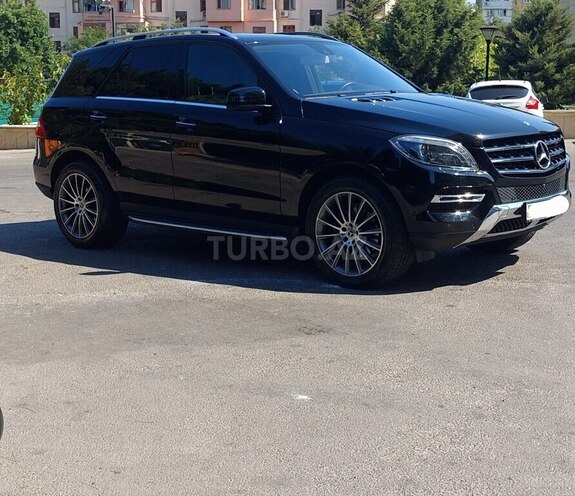 Mercedes ML 350 4MATIC 2015, 80,000 km - 3.5 l - Bakı