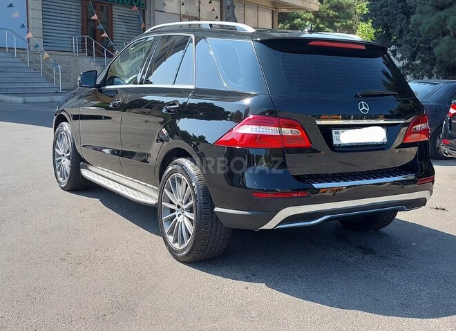 Mercedes ML 350 4MATIC 2015, 80,000 km - 3.5 l - Bakı