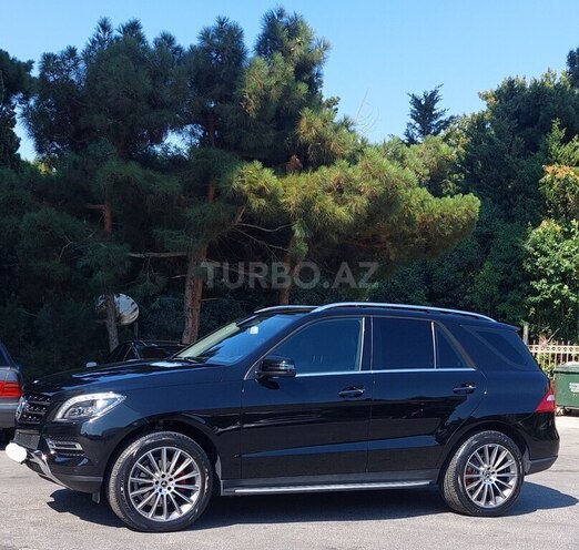 Mercedes ML 350 4MATIC 2015, 80,000 km - 3.5 l - Bakı