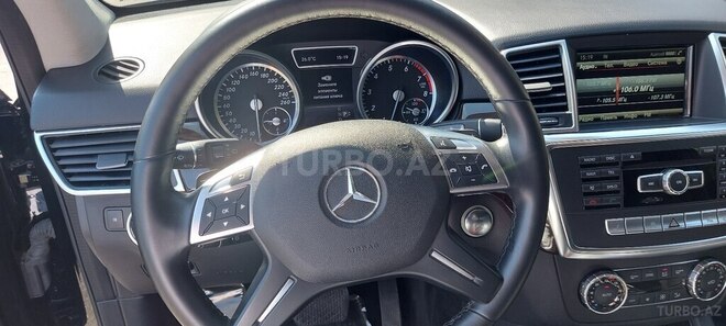 Mercedes ML 350 4MATIC 2015, 80,000 km - 3.5 l - Bakı
