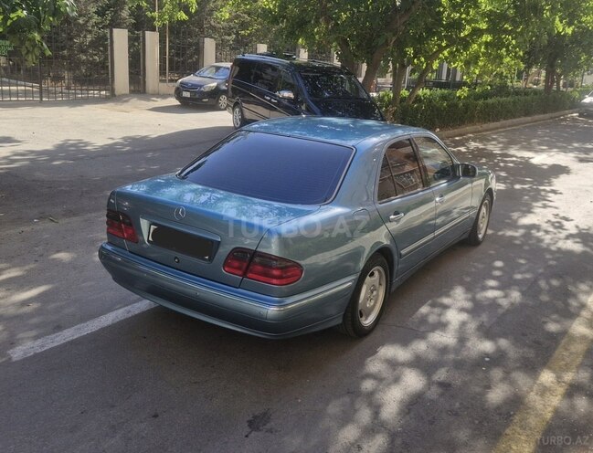 Mercedes E 220 d 2000, 276,436 km - 2.2 л - Bakı