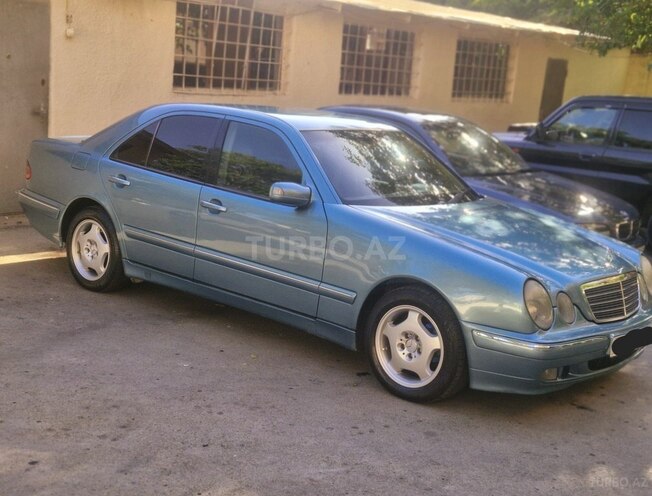 Mercedes E 220 d 2000, 276,436 km - 2.2 л - Bakı