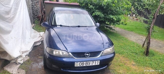 Opel Vectra 1999, 345,000 km - 2.0 л - Zaqatala