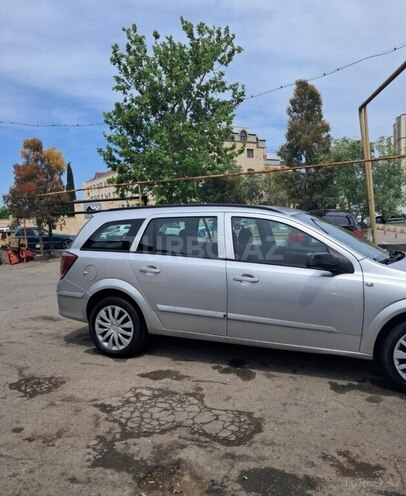 Opel Astra 2008, 300,000 km - 1.7 л - Bakı