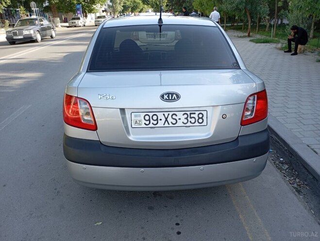 Kia Rio 2007, 183,000 km - 1.5 l - Sabirabad